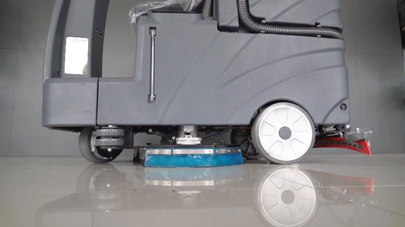 駕駛式洗地機 駕駛式洗地機