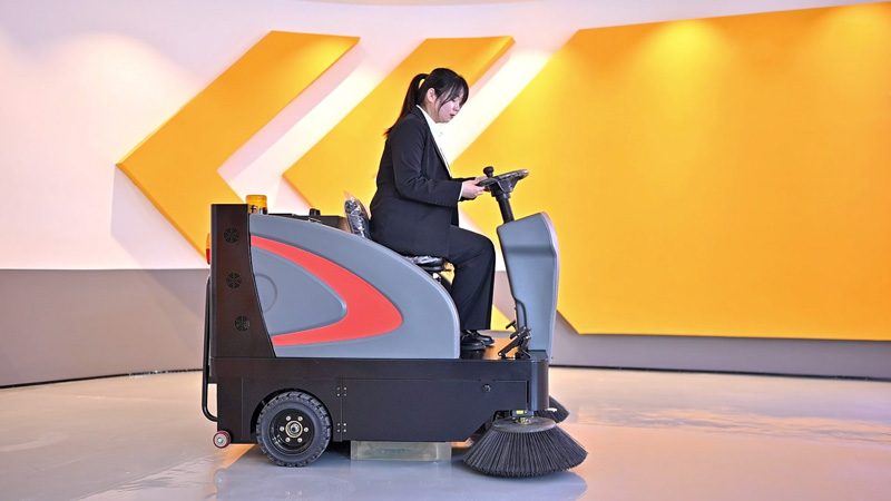 購(gòu)買最佳工業(yè)洗地機(jī)或掃地機(jī)的 5 個(gè)技巧