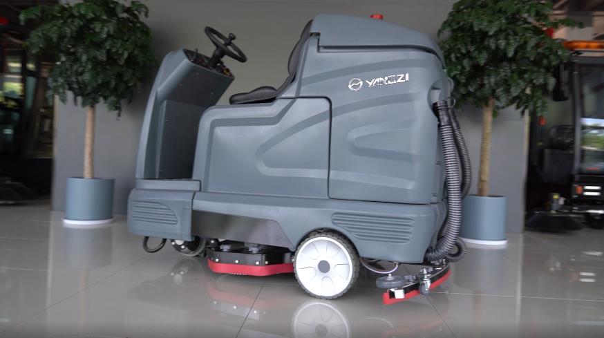 冬季寒冷天氣使用洗地機(jī)需要注意的事項(xiàng) 冬季寒冷天氣使用洗地機(jī)需要注意的事項(xiàng)