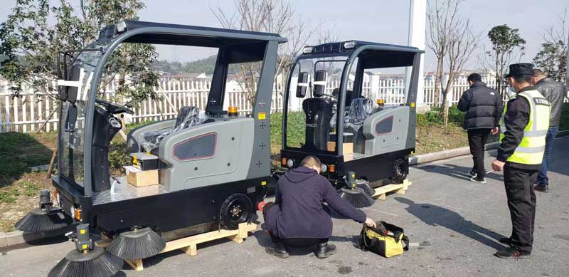 常見的工業(yè)掃地機問題 常見的工業(yè)掃地機問題