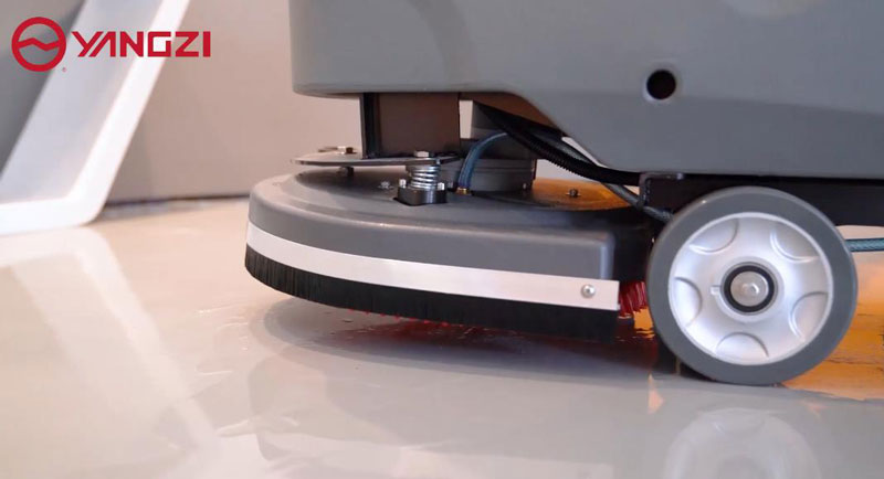 揚子洗地機怎么換刷盤? 揚子洗地機怎么換刷盤?